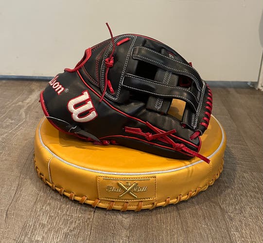 2024 Wilson A2K RH Outfield Baseball Glove 12.75" - Broken In