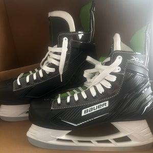 2025 Bauer XLS Hockey Skates Regular Width 10 (New)