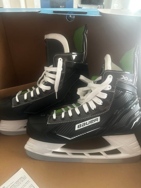 2025 Bauer XLS Hockey Skates Regular Width 10 (New)