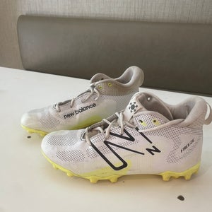 Youth new balance freeze lacrosse cleats