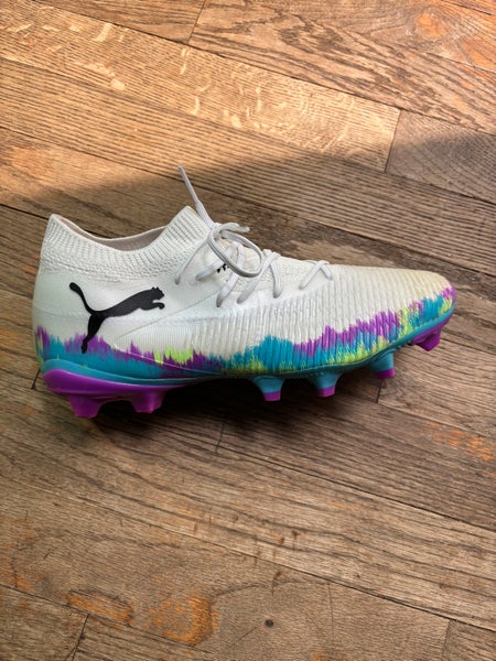 Women's Size M 6.5 (W 7.5) Puma Future Cleats (New)
