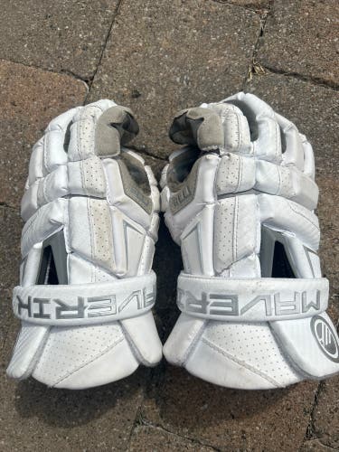 Maverik Rome Lacrosse Gloves 13" (Used)