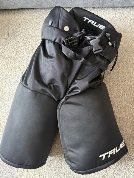 Senior Large True Catalyst 5x4 Hockey Pants (Used)