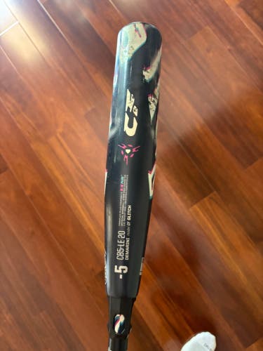 DeMarini Zoa Glitch Composite Bat (-5) 26 oz 31" (Used)