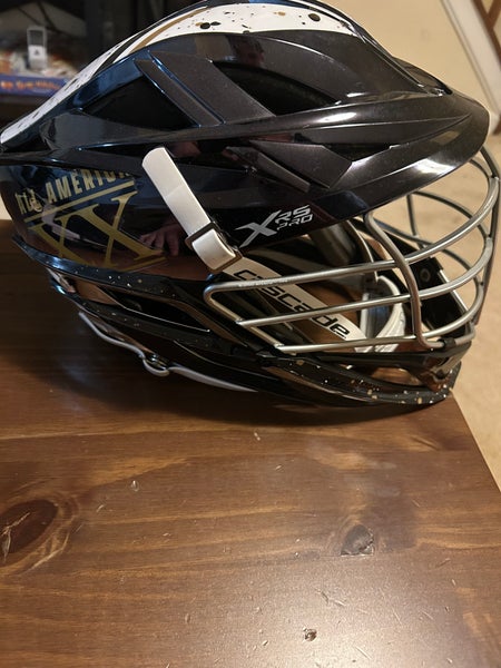 SEND OFFERS New Balance Senior All American Cascade XRS Pro Helmet (Used once)