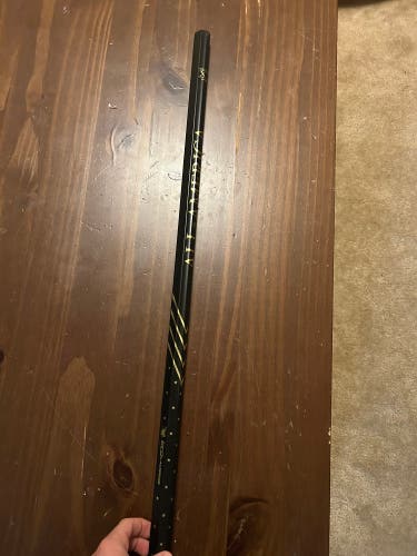 SEND OFFERS New Balance All American ECD Carbon Pro 3.0 Shaft (New)