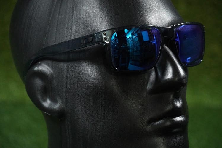 OAKLEY HOLBROOK SUNGLASSES 55-18-137 TRANSPARENT BLUE + BLUE PRIZM POUCH ~ READ!