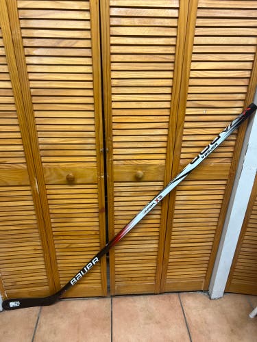 Senior Bauer Right Handed Hockey Stick (Used)