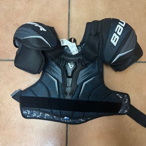 Men's Large Senior Bauer Shoulder Pads (Used)