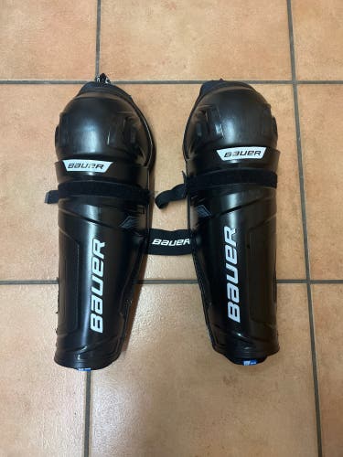 Senior Bauer 15" Shin Pads (Used)