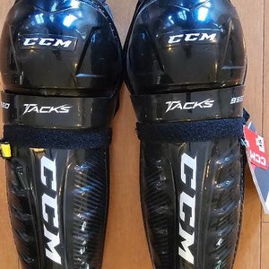 Senior CCM Tacks 9550 Shin Pads 15" (New)