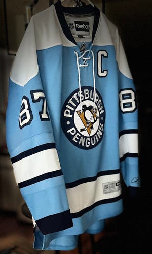 Blue XL Adult Unisex Reebok Jersey (Used)