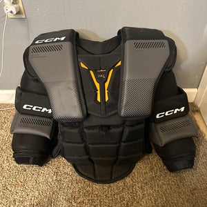 Large CCM Pro Spec Goalie Chest Protector (Used)