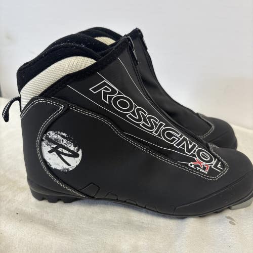 EURO Size 41 US Size 8.5 Rossignol X1 ULTRA Cross Country Ski Boots