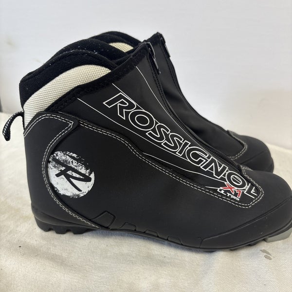 EURO Size 41 US Size 8.5 Rossignol  X1 ULTRA Cross Country Ski Boots