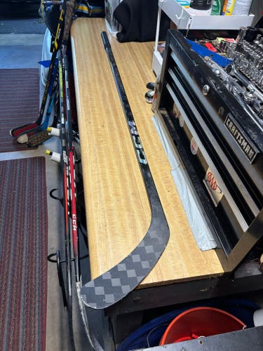Junior CCM RibCor Trigger 9 Pro Right Handed Hockey Stick P29 50 flex
