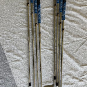 Men's Titleist 712 MB Right Handed Iron Set Stiff Flex Steel Shaft (Used)
