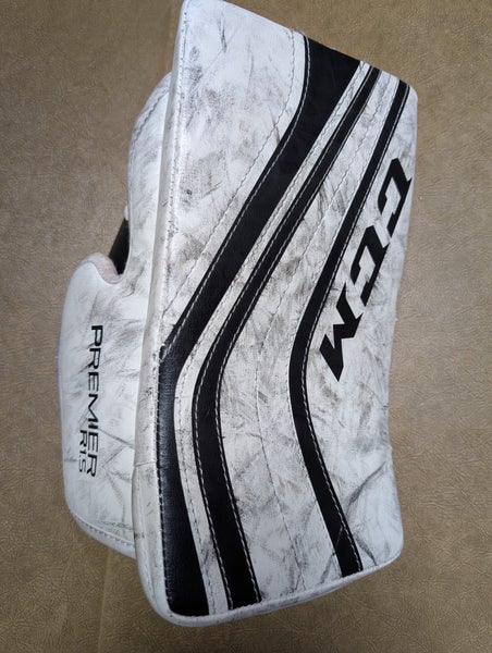 Goalie CCM R1.5 Blocker Junior
