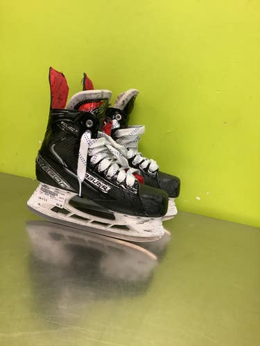 Used Bauer VAPOR SELECT Senior Hockey Skate Senior 5.5 11686-S000046168