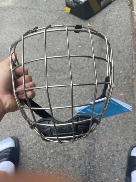 Large Bauer Profile III Facemask (New)