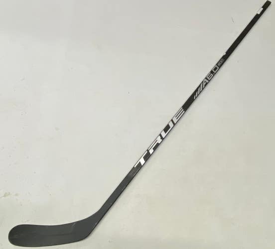 True A6.0 SBP RH Pro Stock Hockey Stick 90 Flex Grip Bjugstad NHL (6779)