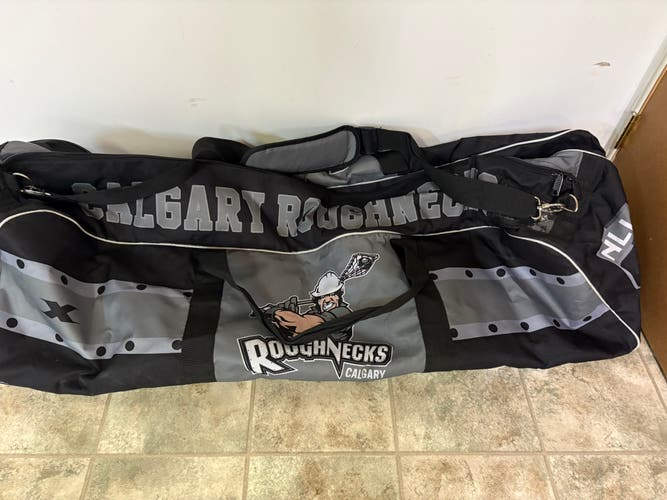 Team issued Calgary Roughnecks bag