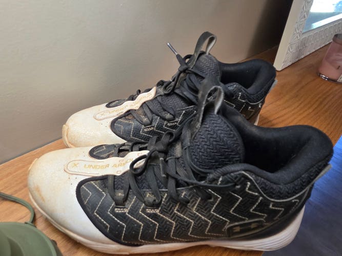 Bryce Harper RM 7.5 Adult Under Armour High Top Molded Cleats (Used)