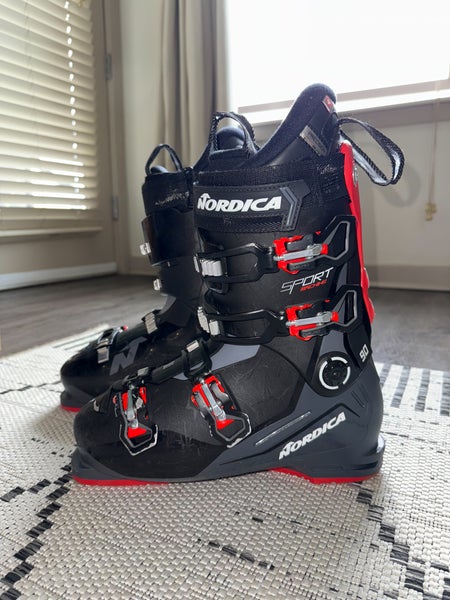 27.5 Men's Nordica SPORTMACHINE 90 Flex Ski Boots  (Used)