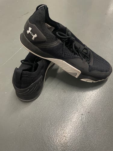 Black Men's Size M 11.0 (W 12.0) Adult Under Armour Shoes (Used) Lifting shoes