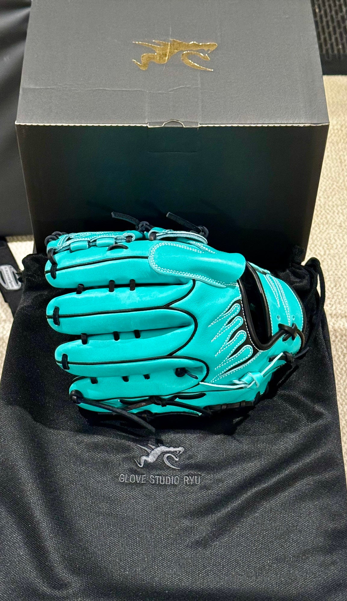 Glove Studio Ryu Limited Edition Baseball glove (New