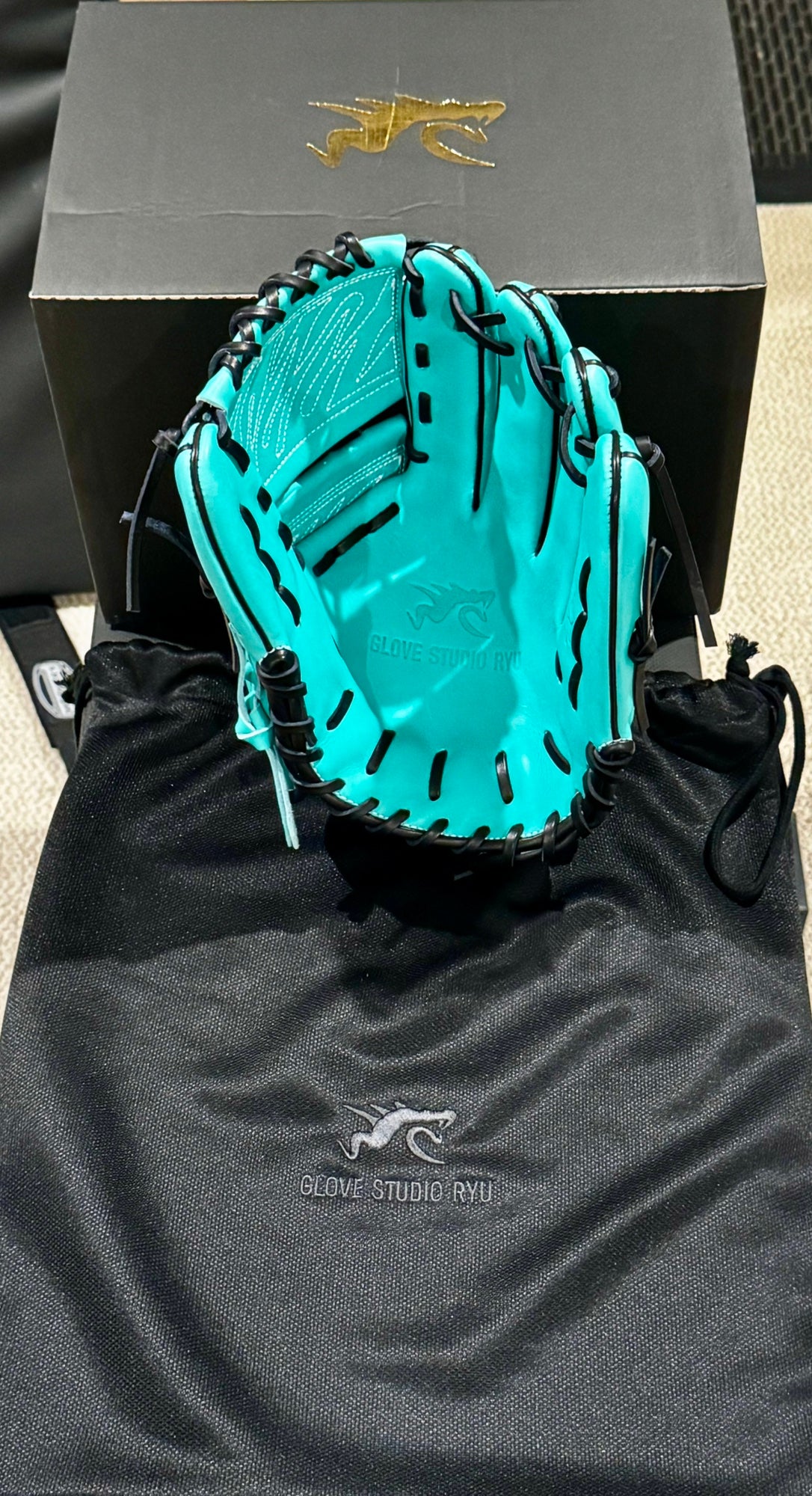 Glove Studio Ryu Limited Edition Baseball glove (New