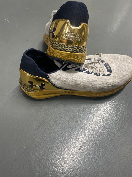Limited Edition white and gold ND Unisex Size M 11.0 (W 12.0) Adult Under Armour Shoes (Used)