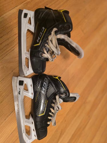 2023 CCM Super Tacks 9370 Hockey Goalie Skates Size 3 (Used)