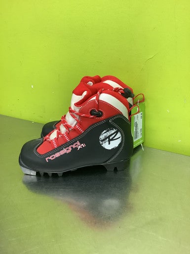 Used Rossignol Boys NNN XC Ski Boots Black YT-13 11686-S000045930