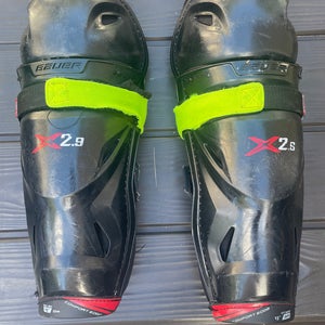 Intermediate Bauer Vapor X2.9 13" Shin Pads (Used)