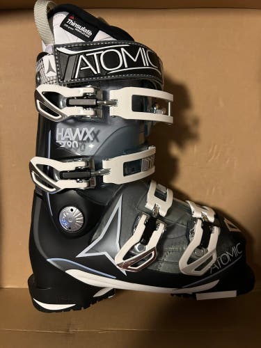 Mondo 22 & 22.5 Women's Atomic Hawx 90 All Mountain Ski Boots (New)