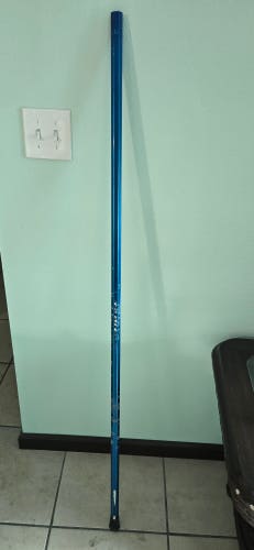 Late 2000s Warrior Kryptolyte Pole
