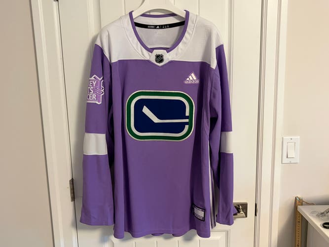 Authentic Adidas Vancouver Canucks Hockey Fights Cancer Stick Jersey Size 60