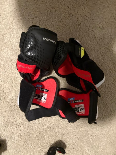 Intermediate Large Bauer Vapor Hyperlite Elbow Pads (Used)
