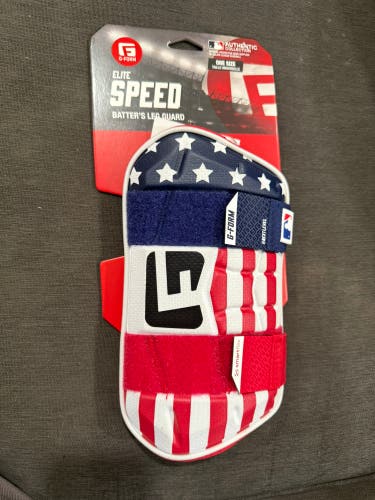 Red Senior Shin Guards (New)
