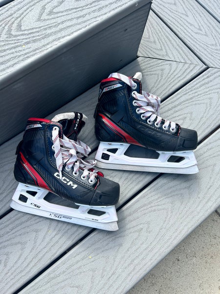 2024 CCM EFLEX 6.5 Hockey Goalie Skates Regular Width Size 2 (Used)