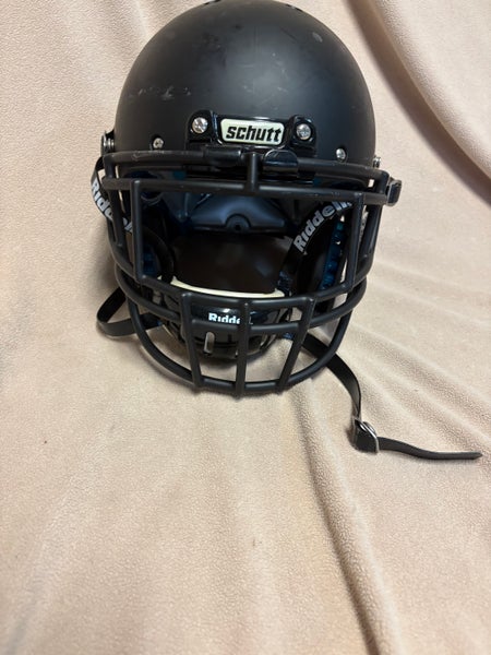 Large Adult Schutt Air XP Pro Helmet (Used)