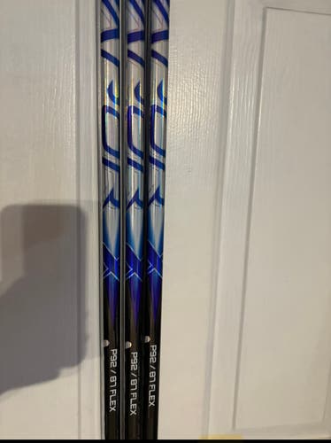 Senior Bauer Vapor FlyLite Left Hand Hockey Stick P92 (New)