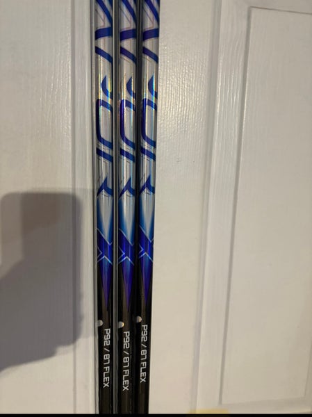 Senior Bauer Vapor FlyLite Left Hand Hockey Stick P92 (New)