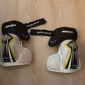 Junior Small Bauer Supreme One40 Elbow Pads (Used)