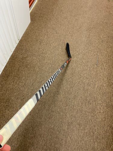 Senior Warrior Alpha LX Pro Left Hand Hockey Stick Pro Stock (Used)