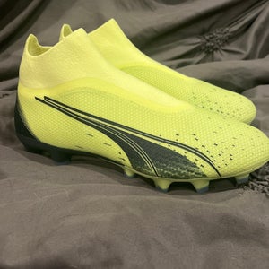 Unisex Size M 7.5 (W 8.5) Puma Ultra Molded Cleats Cleats (New)