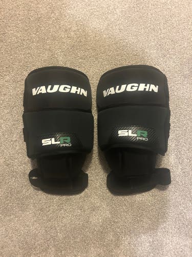Vaughn SLR PRO KNEE PADS (Used)