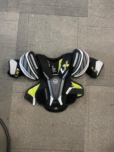 Used Warrior ALPHA LX 20 Intermediate Shoulder Pads MD 11614-S000222459
