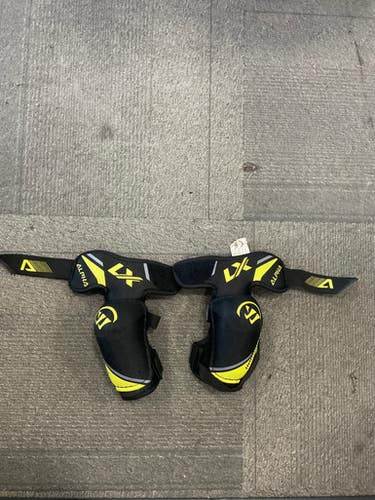 Used Warrior ALPHA LX 40 Intermediate Elbow Pads MD 11614-S000222456